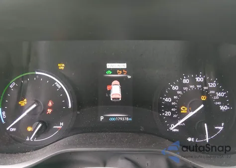 2021 Toyota Sienna Xse z USA, uszkodzony, nr VIN 5TDXRKEC5MS005619